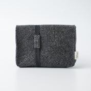 Officeset Laptophoes en kabeltasje recycled wolvilt-zwart