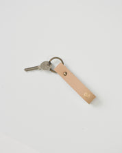 Sleutelhanger GO van vegan appelleer-beige