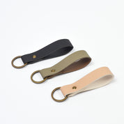 Sleutelhanger GO van vegan appelleer-beige