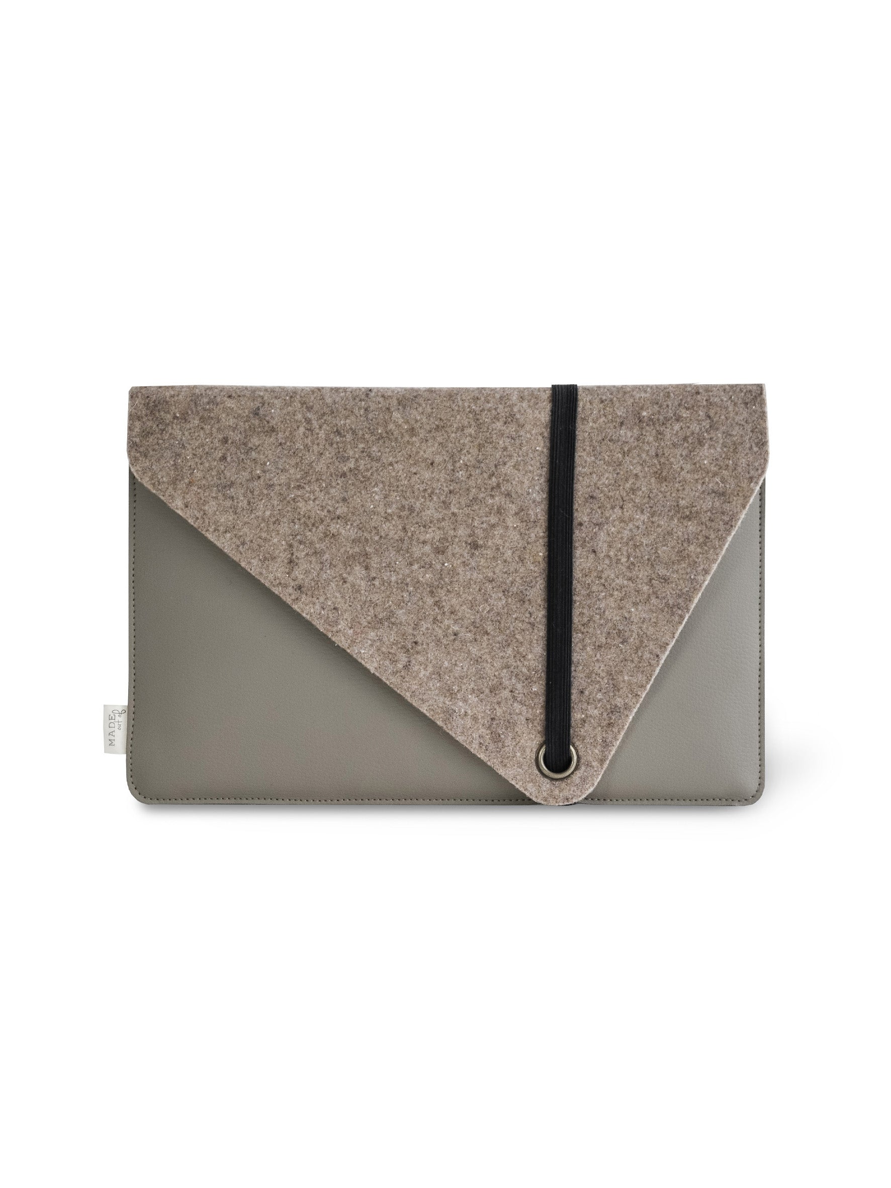 Laptophoes Maro van gerecycled wolvilt  en vegan appelleer taupe